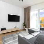 4bdr Modern And Stylish Near Kadriorg With Free Parking Apartman *