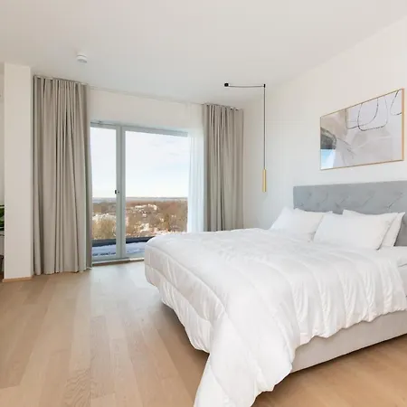 4bdr Modern And Stylish Near Kadriorg With Free Parking דירה *
