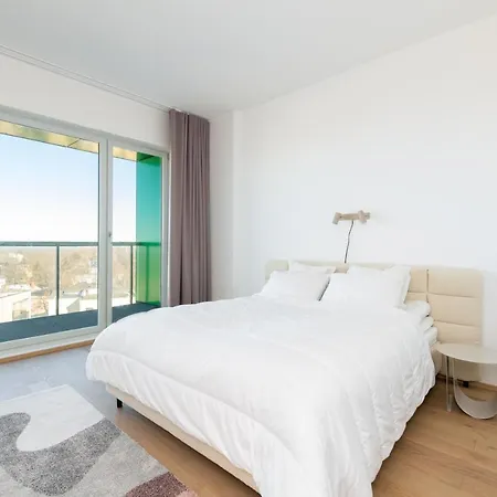 Apartman 4bdr Modern And Stylish Near Kadriorg With Free Parking