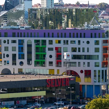 Apartment 4bdr Modern And Stylish Near Kadriorg With Free Parking