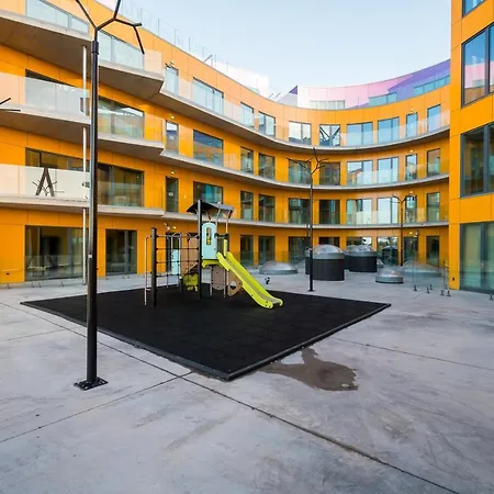 Apartment 4bdr Modern And Stylish Near Kadriorg With Free Parking Reval