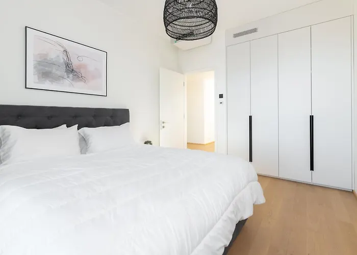 4bdr Modern And Stylish Near Kadriorg With Free Parking Talin