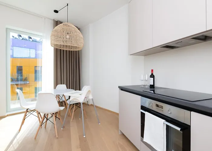 4bdr Modern And Stylish Near Kadriorg With Free Parking *