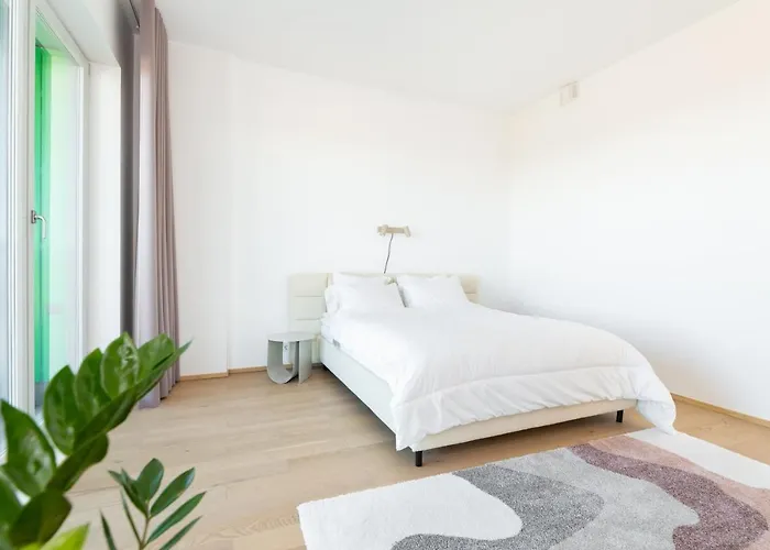 Διαμέρισμα 4bdr Modern And Stylish Near Kadriorg With Free Parking