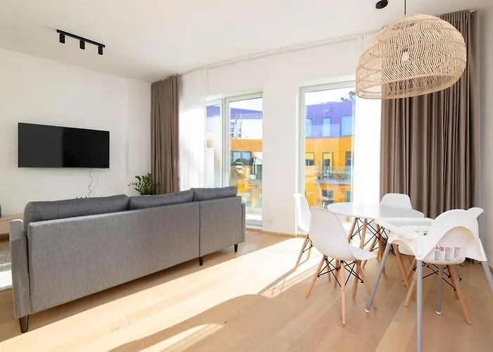 Apartamento 4bdr Modern And Stylish Near Kadriorg With Free Parking Talin