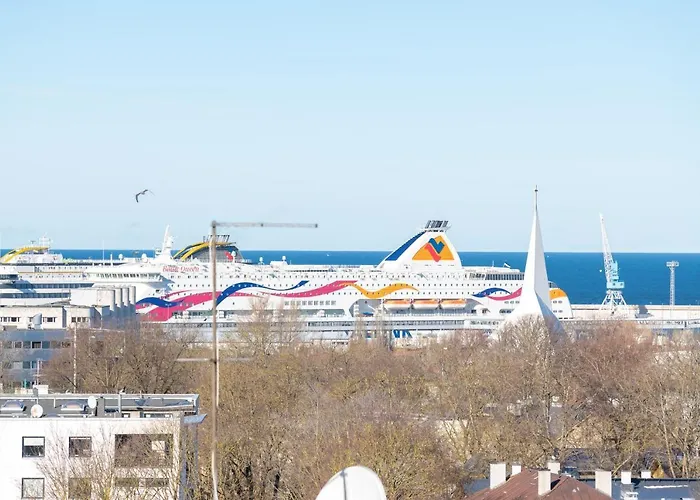 Διαμέρισμα 4bdr Modern And Stylish Near Kadriorg With Free Parking *