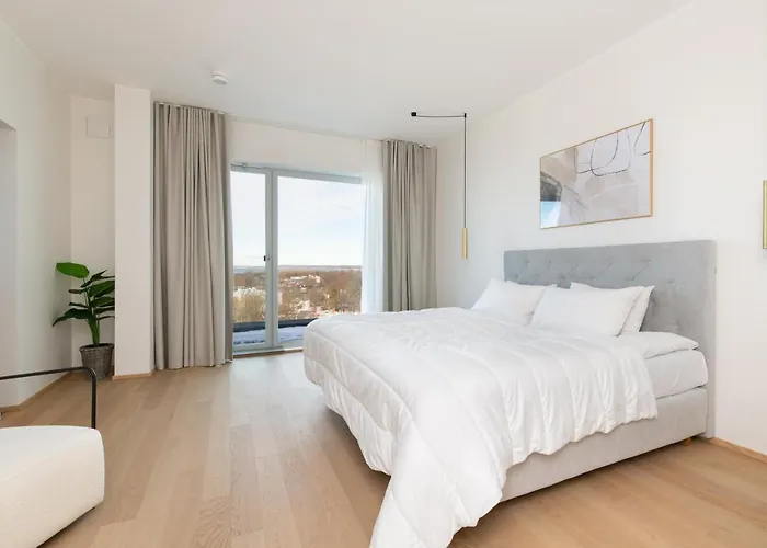 4bdr Modern And Stylish Near Kadriorg With Free Parking شقة *