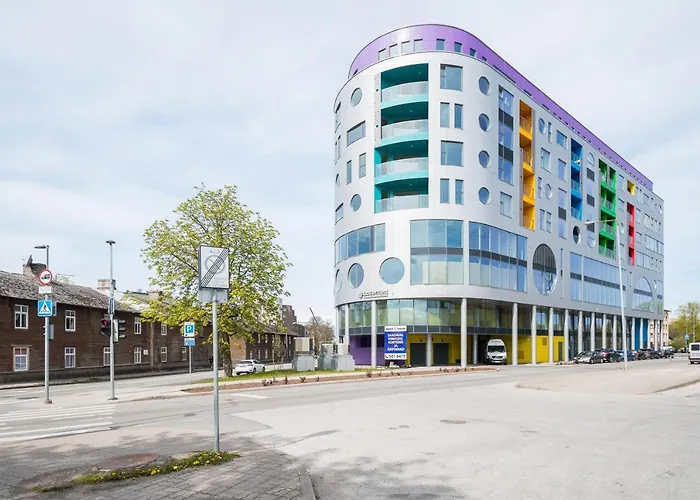 شقة 4bdr Modern And Stylish Near Kadriorg With Free Parking تالين