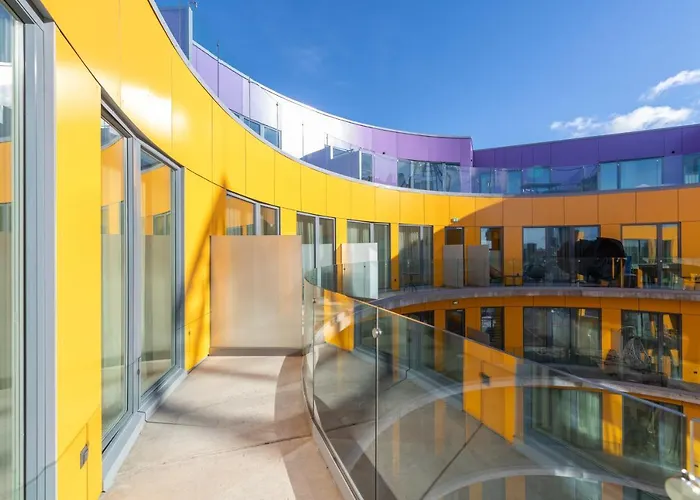 شقة 4bdr Modern And Stylish Near Kadriorg With Free Parking *