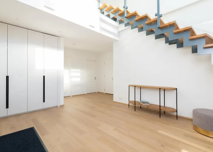 4bdr Modern And Stylish Near Kadriorg With Free Parking تالين