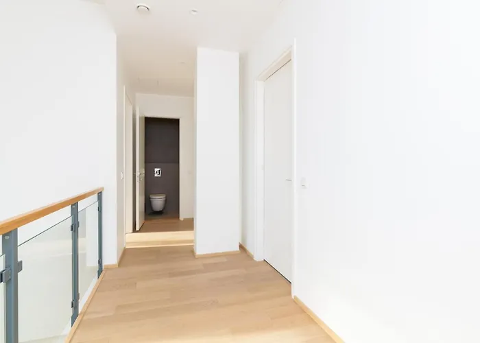 4bdr Modern And Stylish Near Kadriorg With Free Parking * تالين