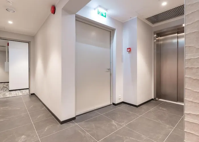 4bdr Modern And Stylish Near Kadriorg With Free Parking تالين