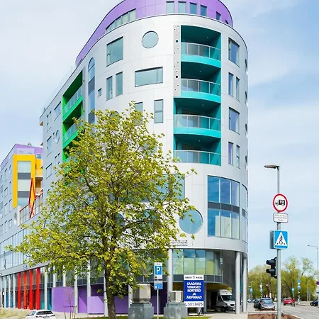 4bdr Modern And Stylish Near Kadriorg With Free Parking